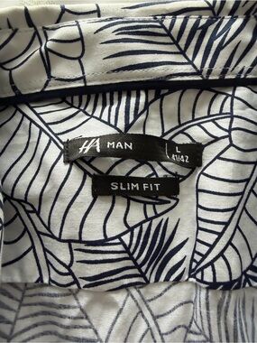 HA Man Slim Fit Button-Up Shirt - White with Navy Leaf Print